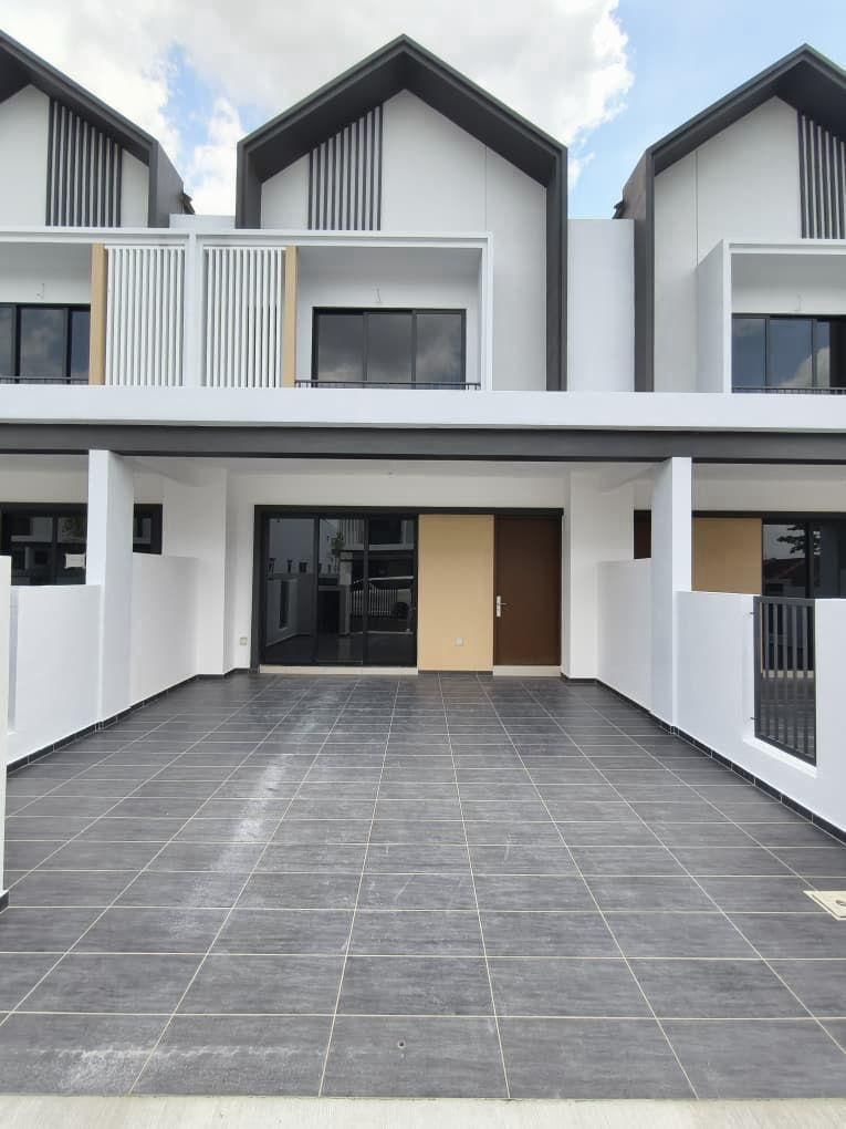 [FOR SALES] Bandar Dato Onn Double Storey Terrace House 4bed Fully Renovated Johor Bahru