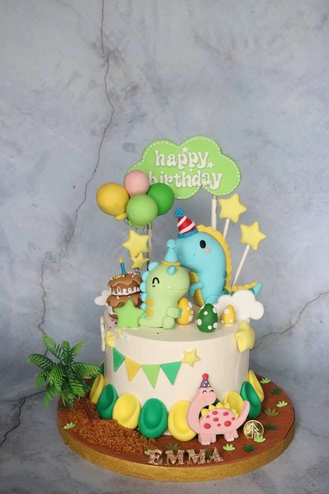 Party Dino Cake