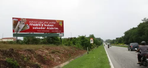 Di KM 2.2 (SB) Persimpangan Jalan Ke Alor Setar / Bukit Kayu Hitam, Kedah