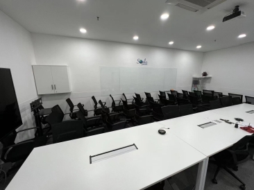 Office Meeting table White | Ergonomic Office Chair | Office Meeting Room Furniture | Office Chair Penang | Office Table Penang | Office Furniture Supplier | Klang | Jitra | Sik | Kulim | Lunas | Tapah | Ipoh | Kampar | Chendering | Kangar | Georgetown