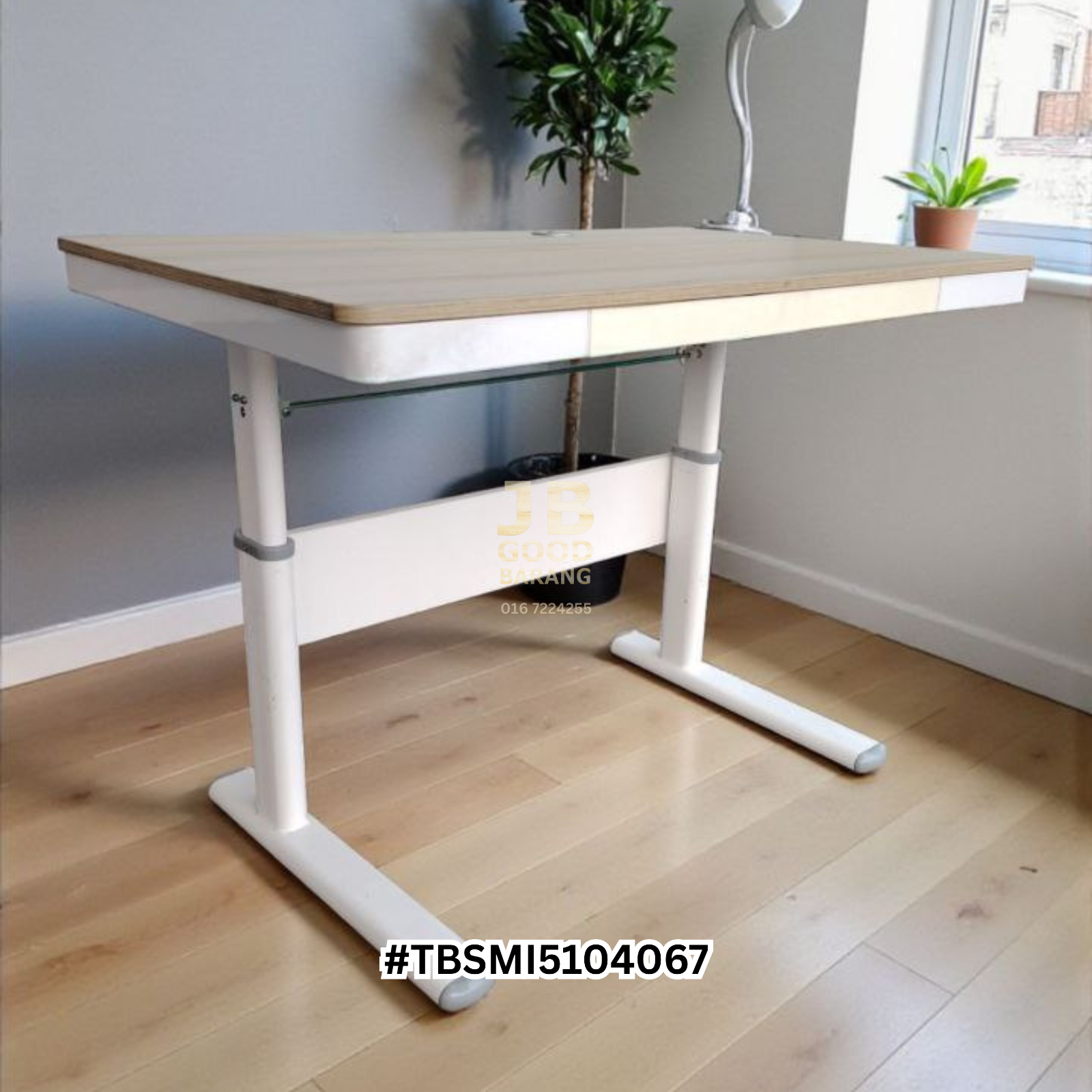 Modern Manual Height Adjustable Desk