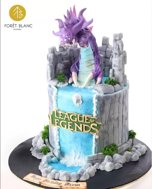 League of Legend Dragon Game Cake
