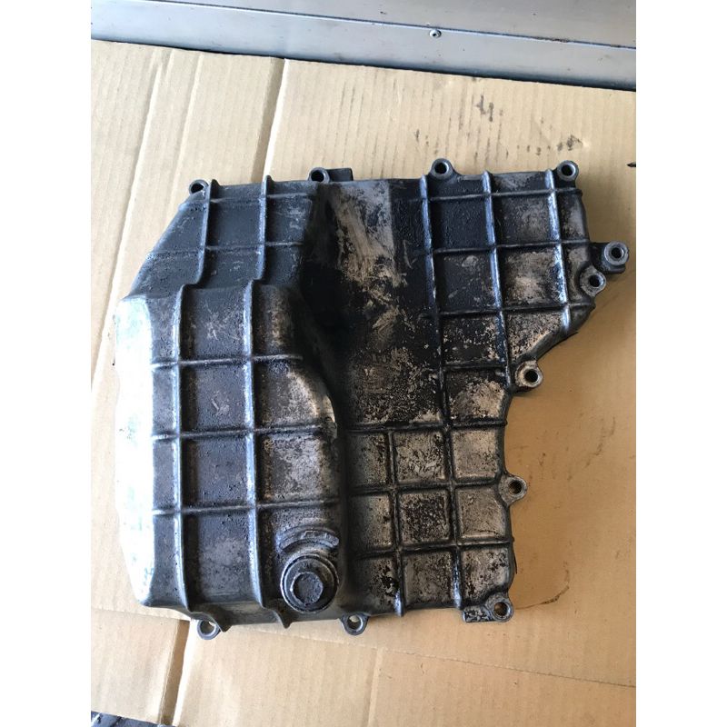 HONDA CBR900RR OIL PAN 11210-MCJ-000 CBR900 CBR954 RR