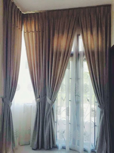 Singapore Pleated Curtain