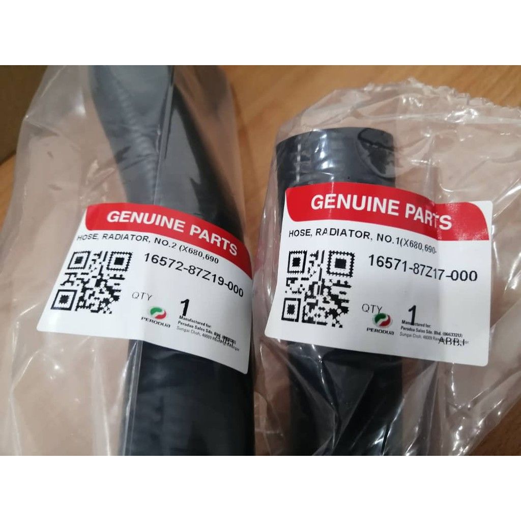 Original Perodua Kelisa / Kenari 1.0L Radiator Upper Top & Lower Bottom Hoses (Top: 16571-87Z17-000 | Lower: 16572-87Z19-000)