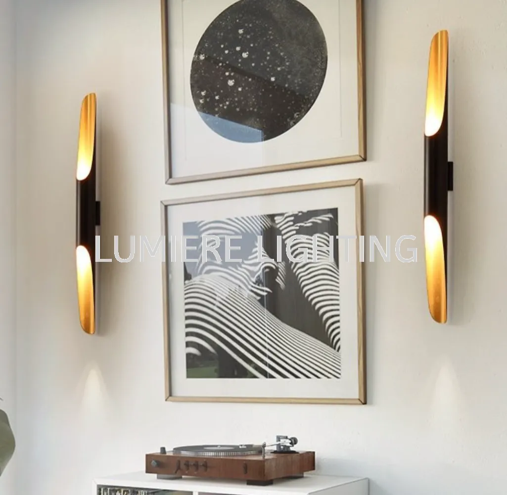 Post Modern Nordic Artistic Black Gold Wall Light