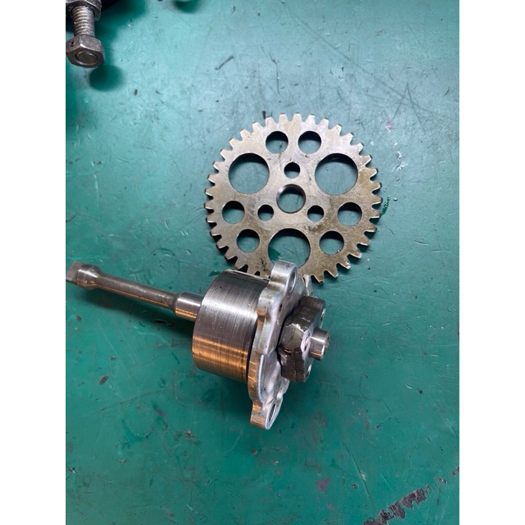 KAWASAKI ZX10R OIL PUMP 2003-2004
