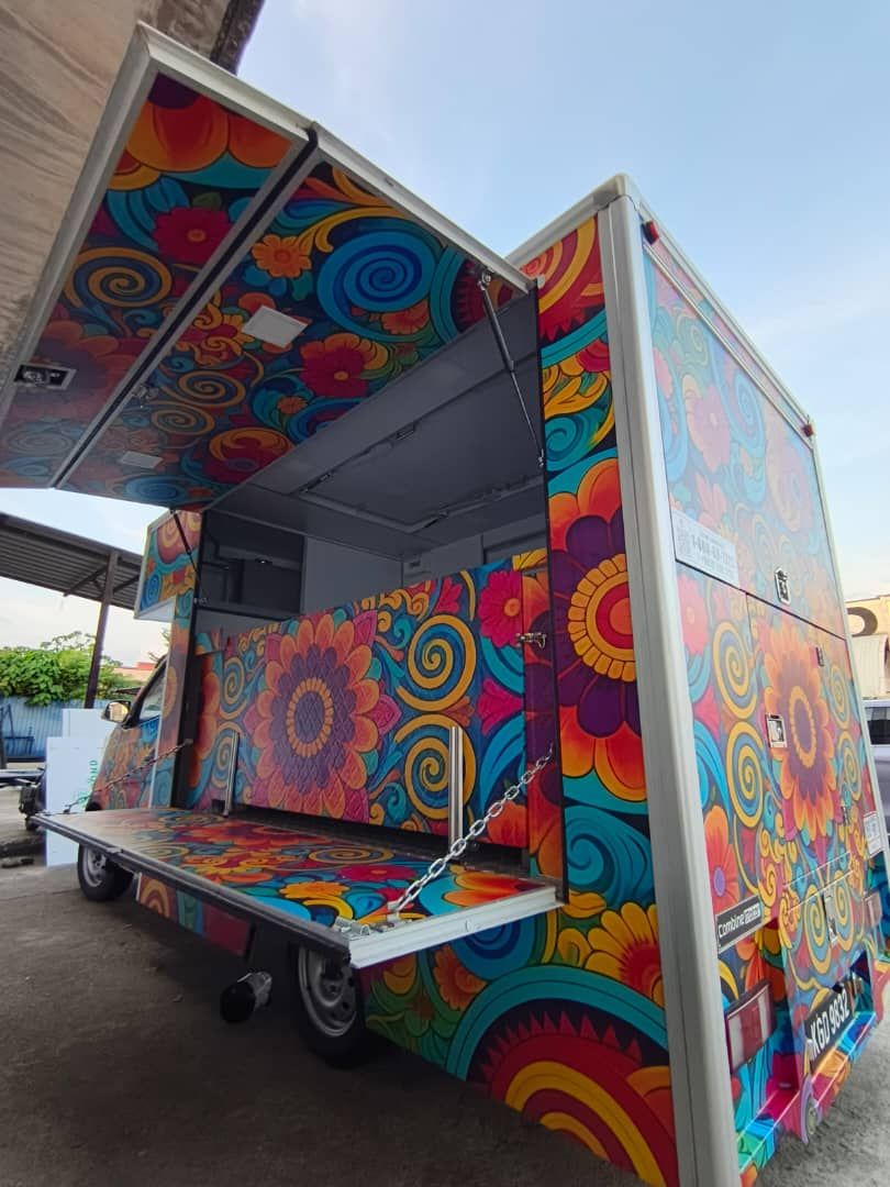 EYE-CATCHING FOOD LORRY BRANDING | CUSTOM STICKER DESIGN IN KOTA DAMANSARA, BANDAR UTAMA & PETALING JAYA (PJ)