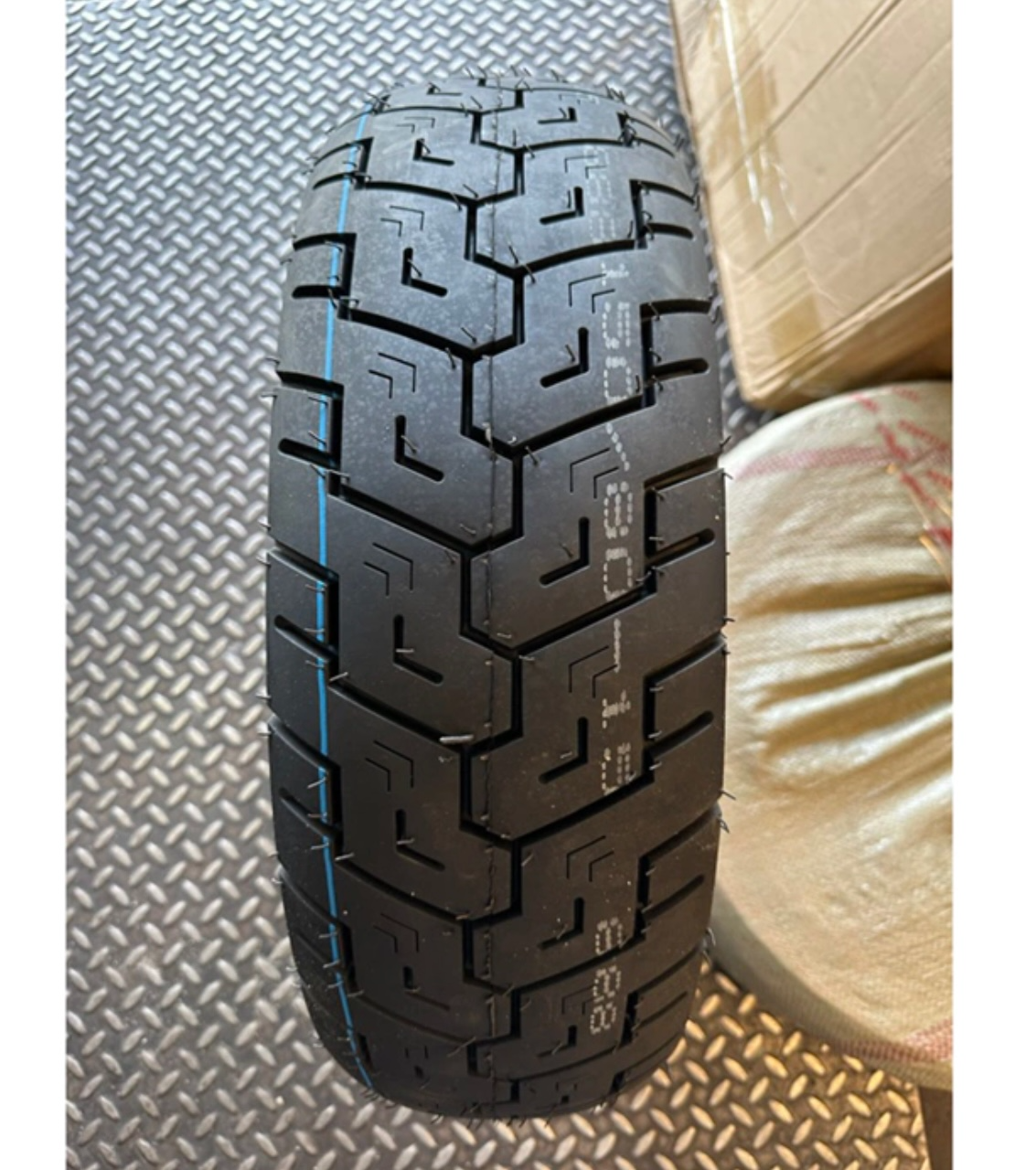 Motorcycle 150 80 15 Tyre Tubeless