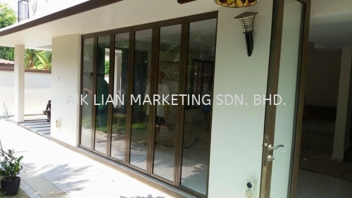 BI-FOLDING DOOR INSTALLATION SERVICE AT IJOK, KEPONG, BESTARI JAYA