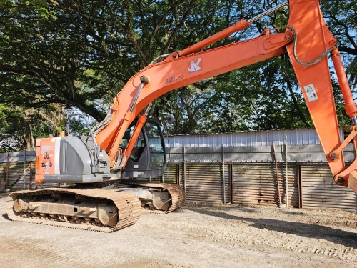 Japan Hitachi ZX225US-3 Hydraulic Excavator 