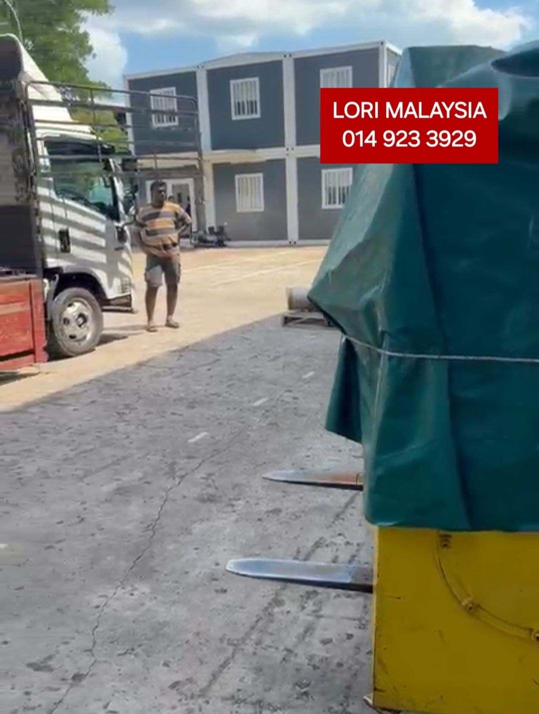 PERKHIDMATAN lori sewa I Harga Dari RM200