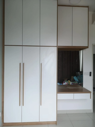 Swing Door Wardrobe