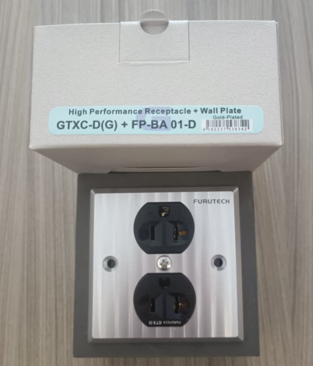 Furutech - Duplex Receptacle + Wall Plate - GTX-D(G) + FP-BA-01-D