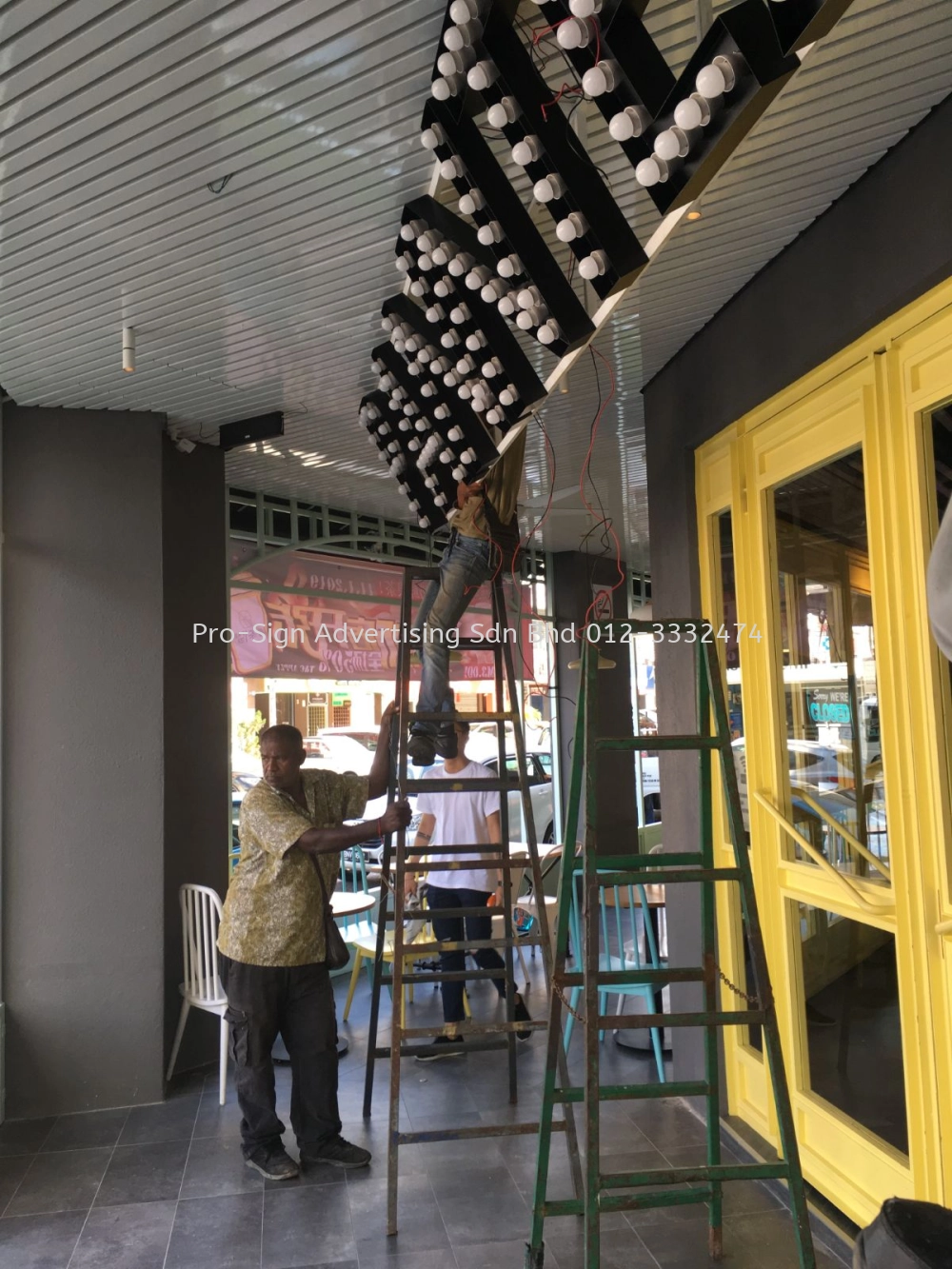 MARQUEE LIGHTBULB SIGNAGE (PANNTEA, SRI PETALING, 2019)