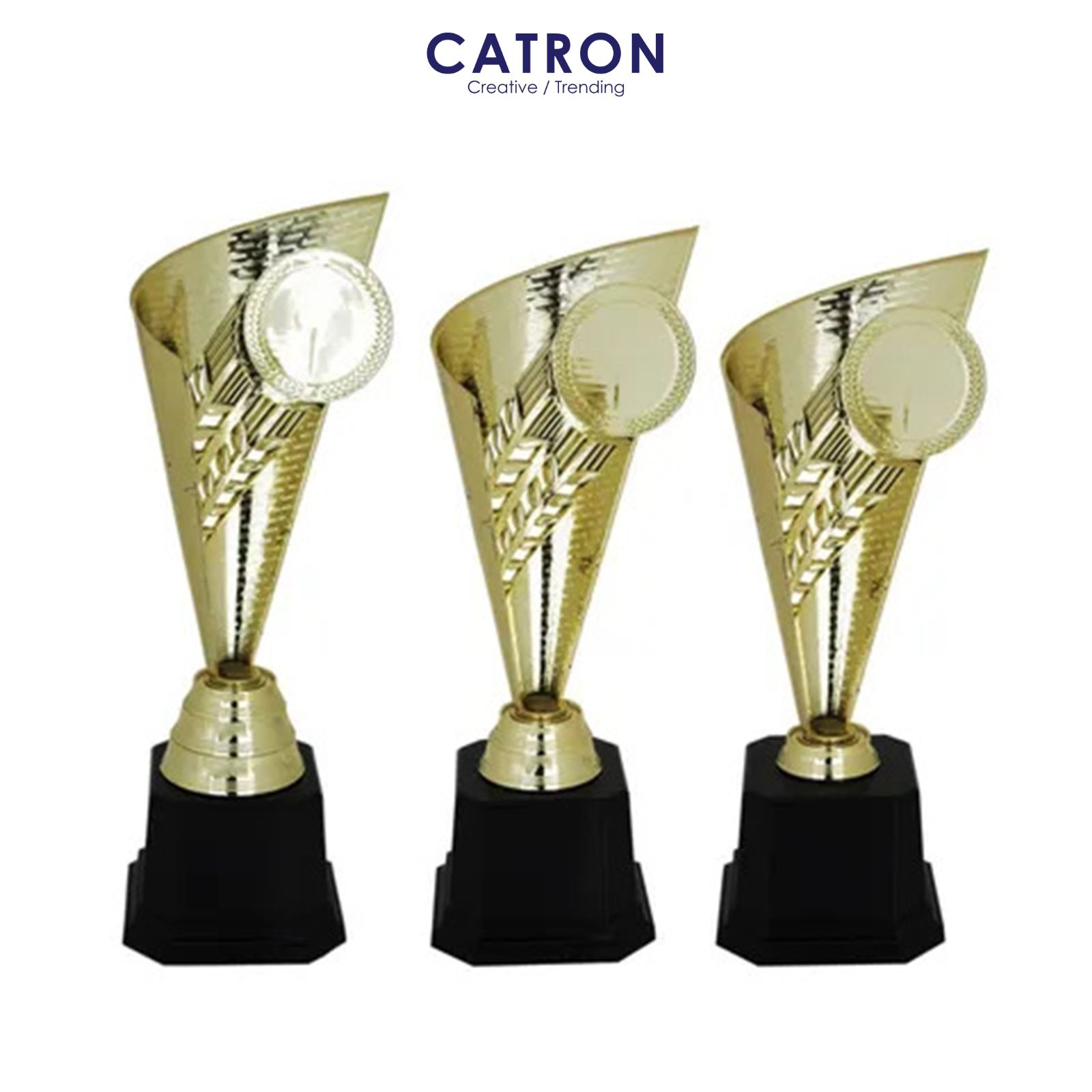 T4013 - PLASTIC TROPHY