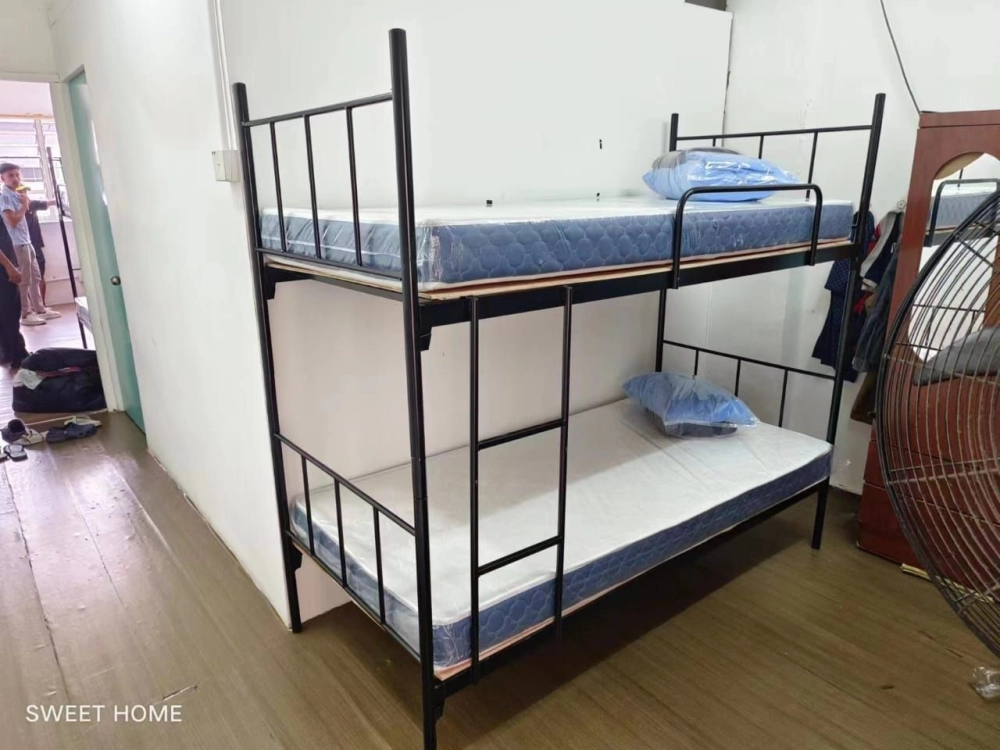 Double Decker Metal Bed Hostel | Hostel Single Mattress Tilam Murah | Selimut Bantal Pillow Murah Cotton Kekabu | Hostel Furniture Supplier | Pembekal Perabot Asrama | KL | Klang | Seremban | Ipoh Perak | Muar | Kulim | Lunas