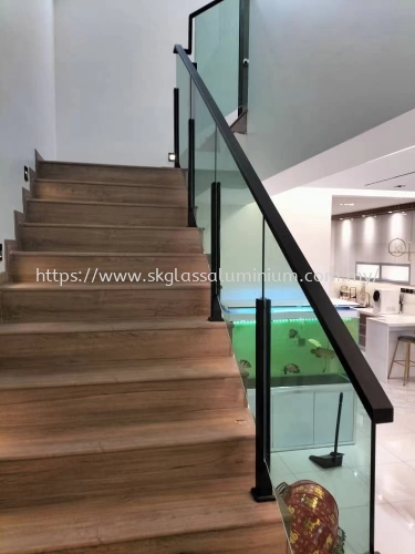 Staircase Glass at Shah Alam
