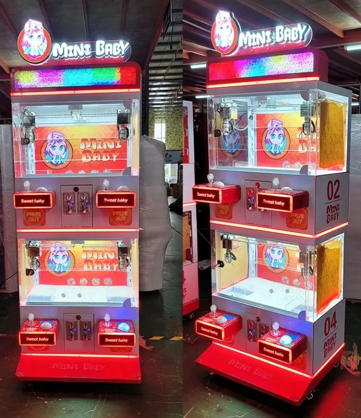 Mini Toy Claw Machine - 4 Player