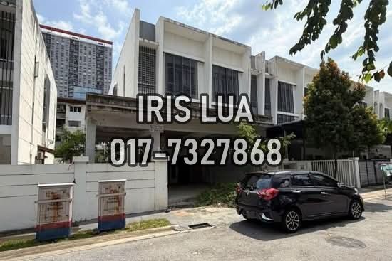 Taman Desiran Bayu @Triple Storey Terrace House (End Lot) Bank Lelong/Auction