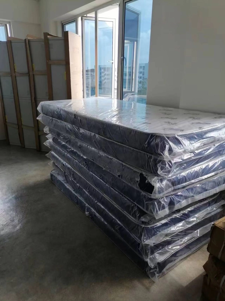 Tilam murah Hostel Asrama | Loker Besi Baju Asrama | Single Mattress and Metal Locker for Dormitory Hostel | Pembekal Tilam Asrama dan Almari Loker | Penang | KL | Kulim ,Lunas ,Kedah | Perak | Ipoh | Cheras | Klang