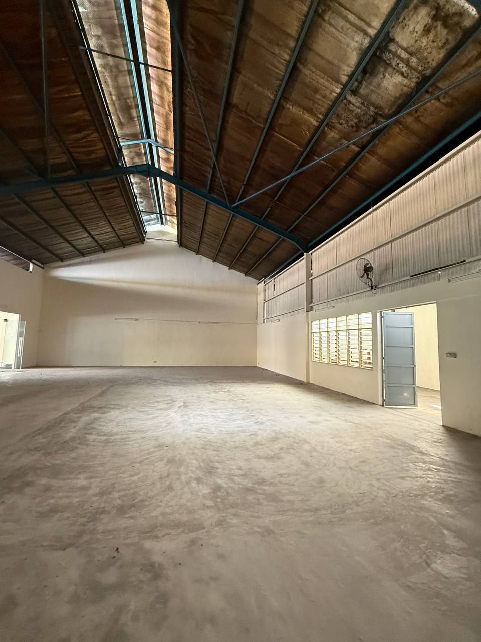 Kawasan Perindustrian Taman Johor  @Single Storey Semi-D Factory FOR RENT