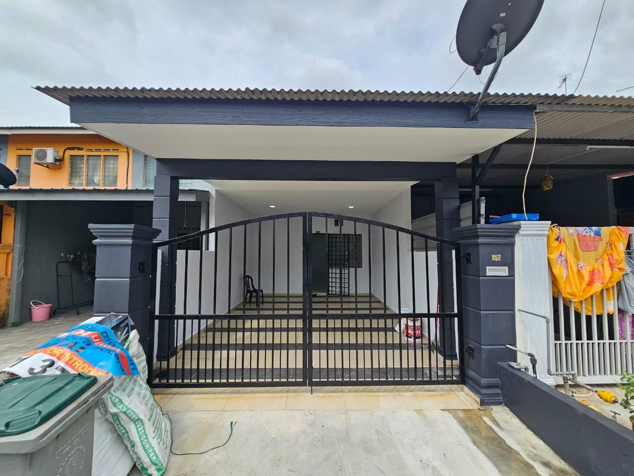 [FOR SALES] Taman Kota Masai Double Storey Low Cost House 2bed Renovated Pasir Gudang Johor