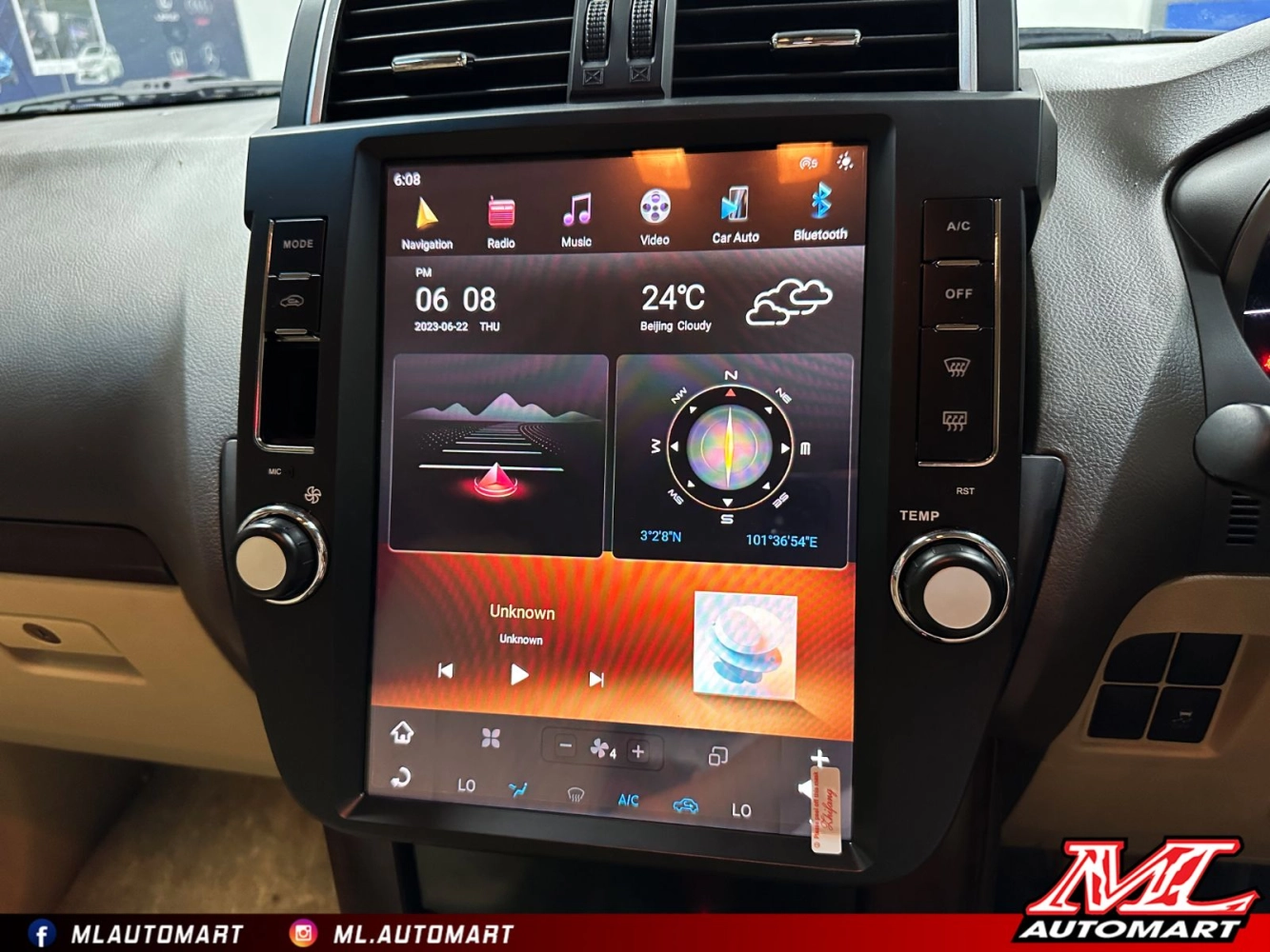 *NEW Toyota Land Cruiser Prado J150 2009-2018 Vertical Style Android Monitor (12.1")