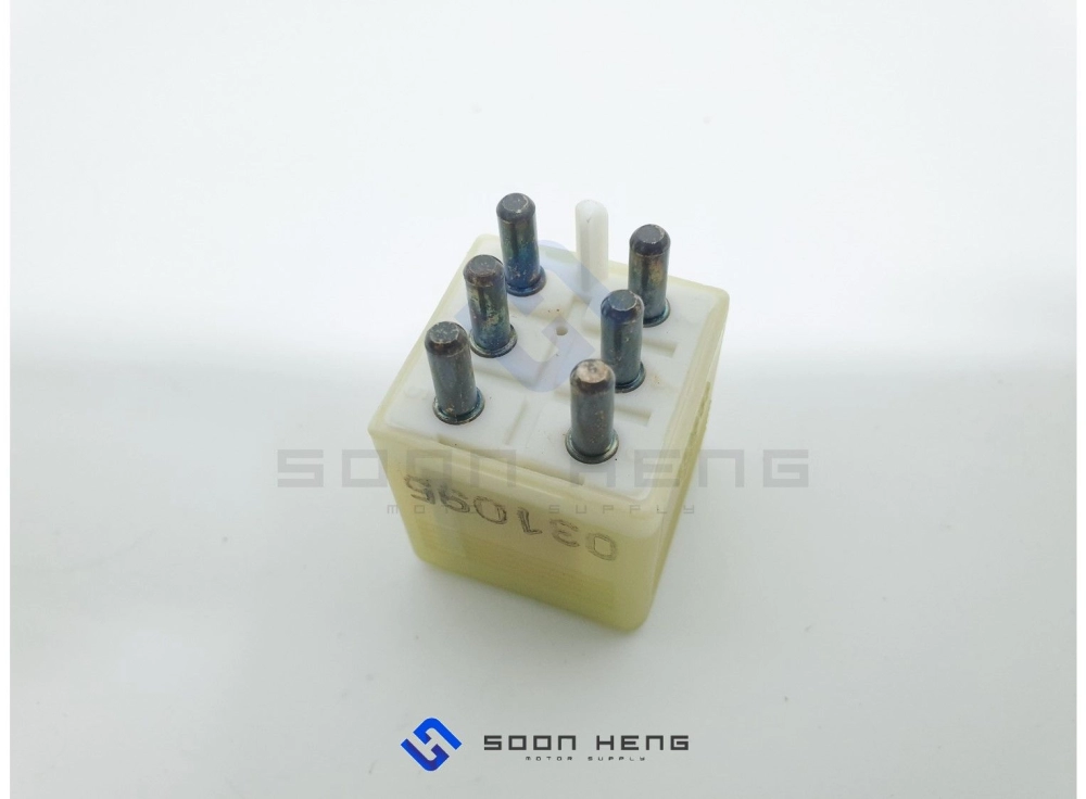 Mercedes-Benz W124, W126, R129, W140, W202 and W463 - Multifunctional Relay (Original MB)