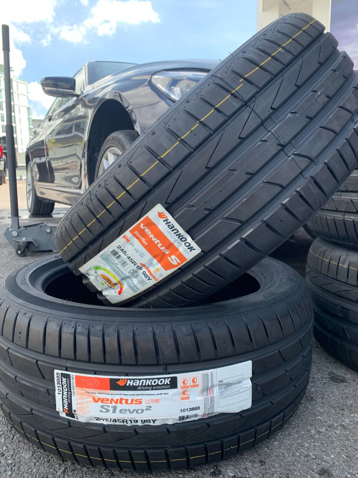 HANKOOK DRIVING EMOTION VENTUS SRUN FLAT 245/45R19 98Y5