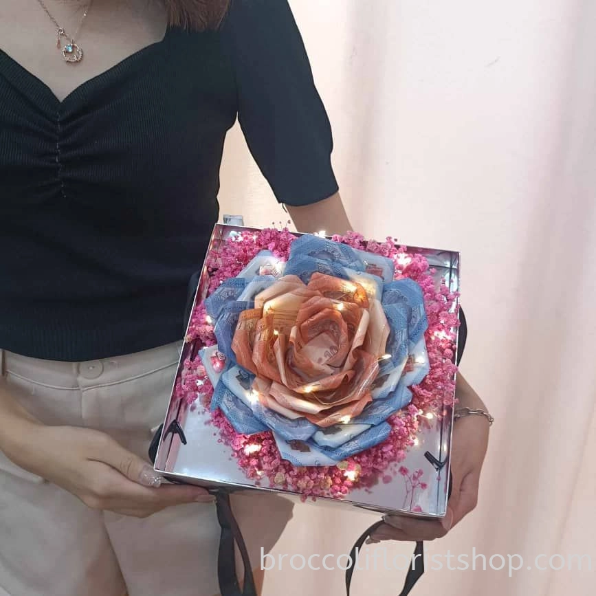 Florist And Balloon Shop Soap Flower Bouquet Car Boot Decoration In florist-and-balloon-shop-soap-flower-bouquet-car-boot-decoration-in