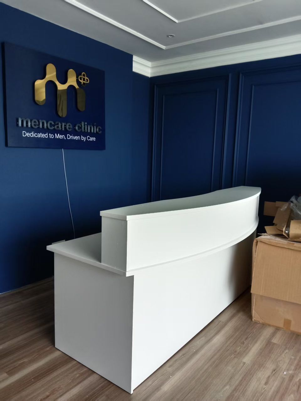 White Reception Counter Malaysia | Clinic Reception Desk & Front Office Counter - Kaunter Reception Putih | Meja Kaunter Klinik & Pejabat Moden | Deliver Penang Island, Batu Kawan, Bertam, Sungai Petani. Lunas, KL, Puchong