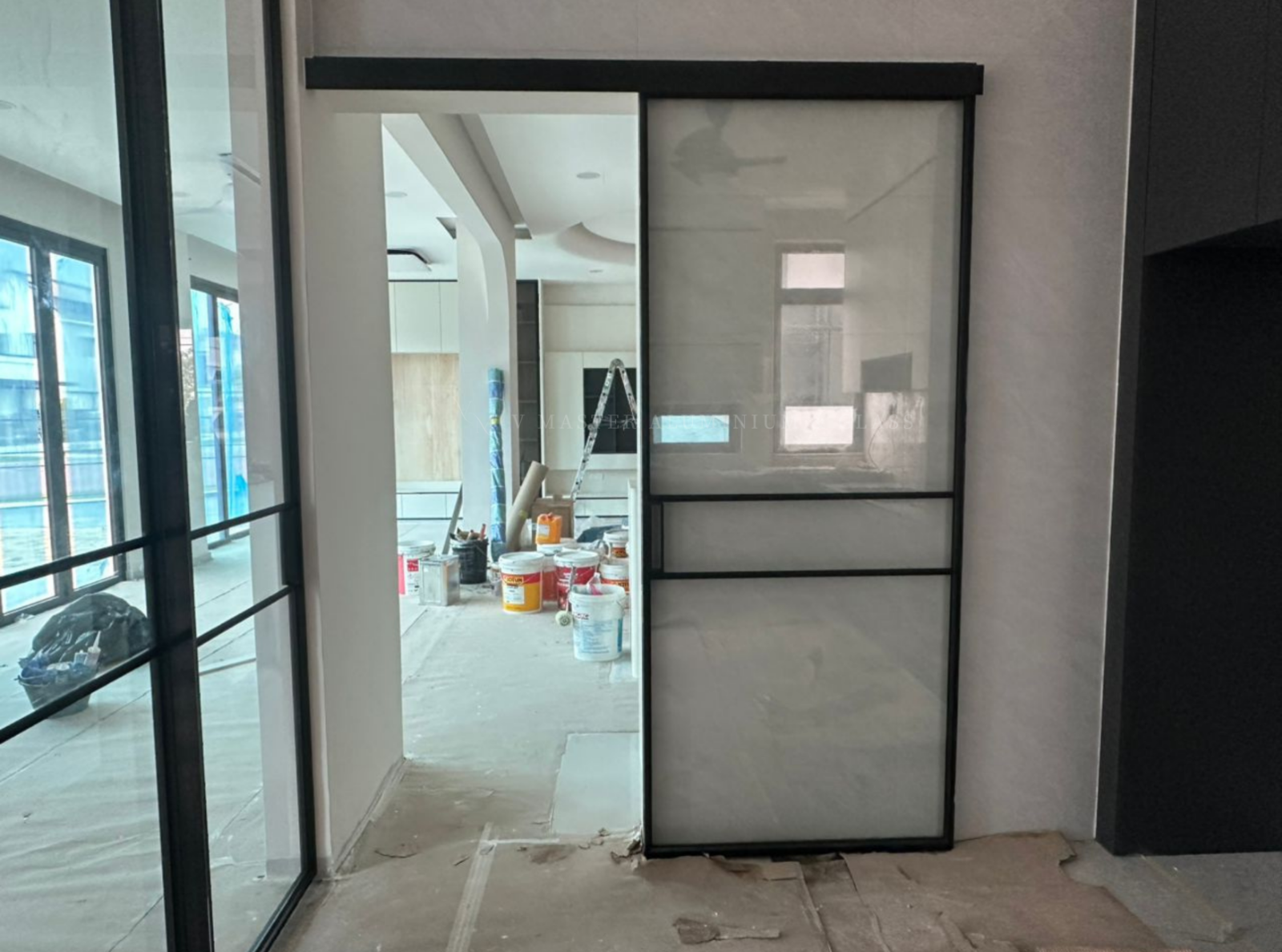 SLIM TAG SERIES SLIDING DOOR AT JALAN EKOFLORA
