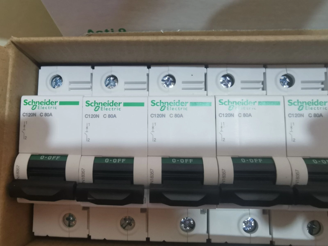 Schneider Circuit Breaker C120N-80A