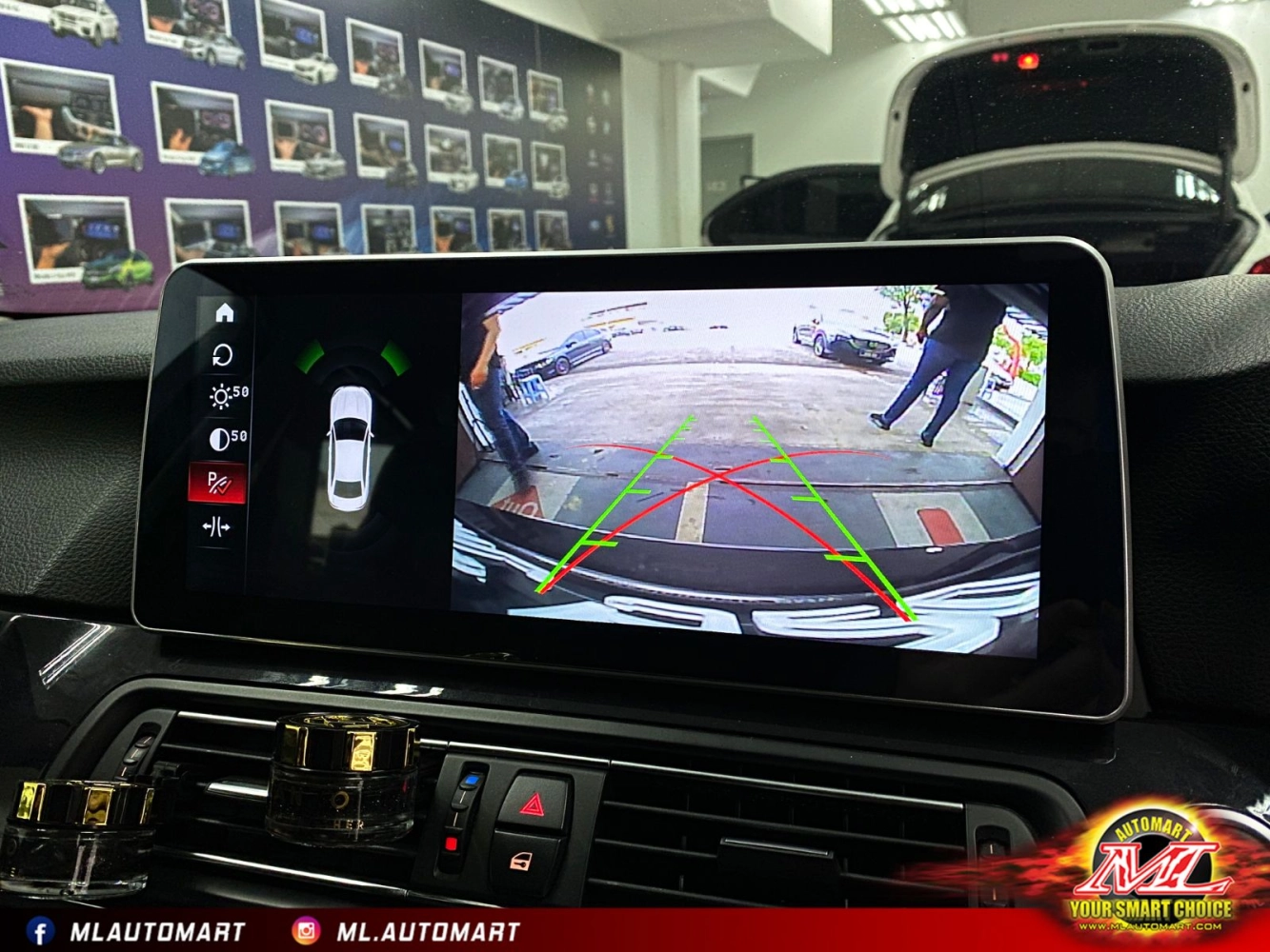 BMW 5 Series F10 Android Monitor (12.3")