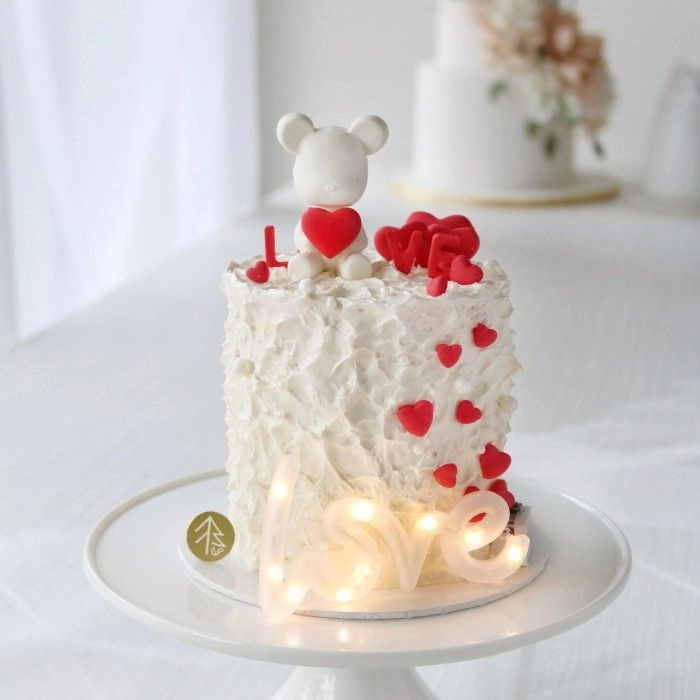 Beary Love Cake 4" (Same Day Deliver)