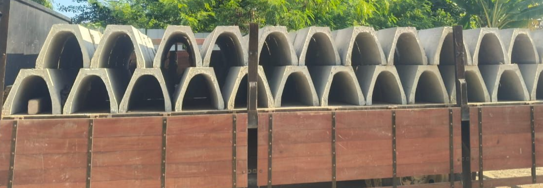 15" (W) X 24" (L) EGG SHAPE CONCRETE DRAIN (JKR STANDARD)