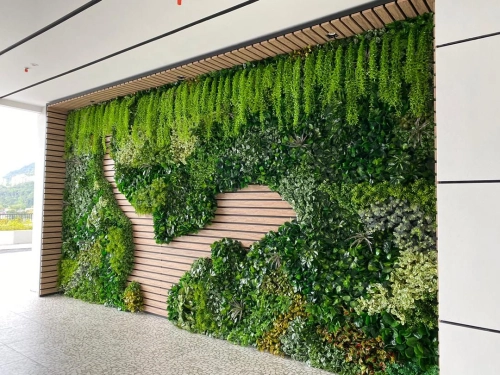 THL Artificial Vertical Garden