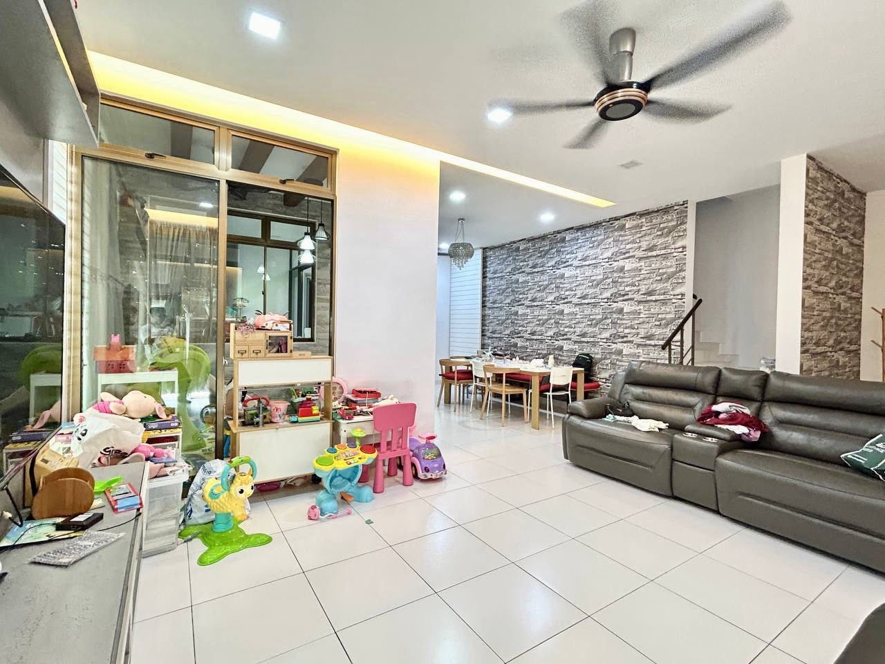 Caranday Park @ Setia Tropika – Double Storey Cluster House for Sale