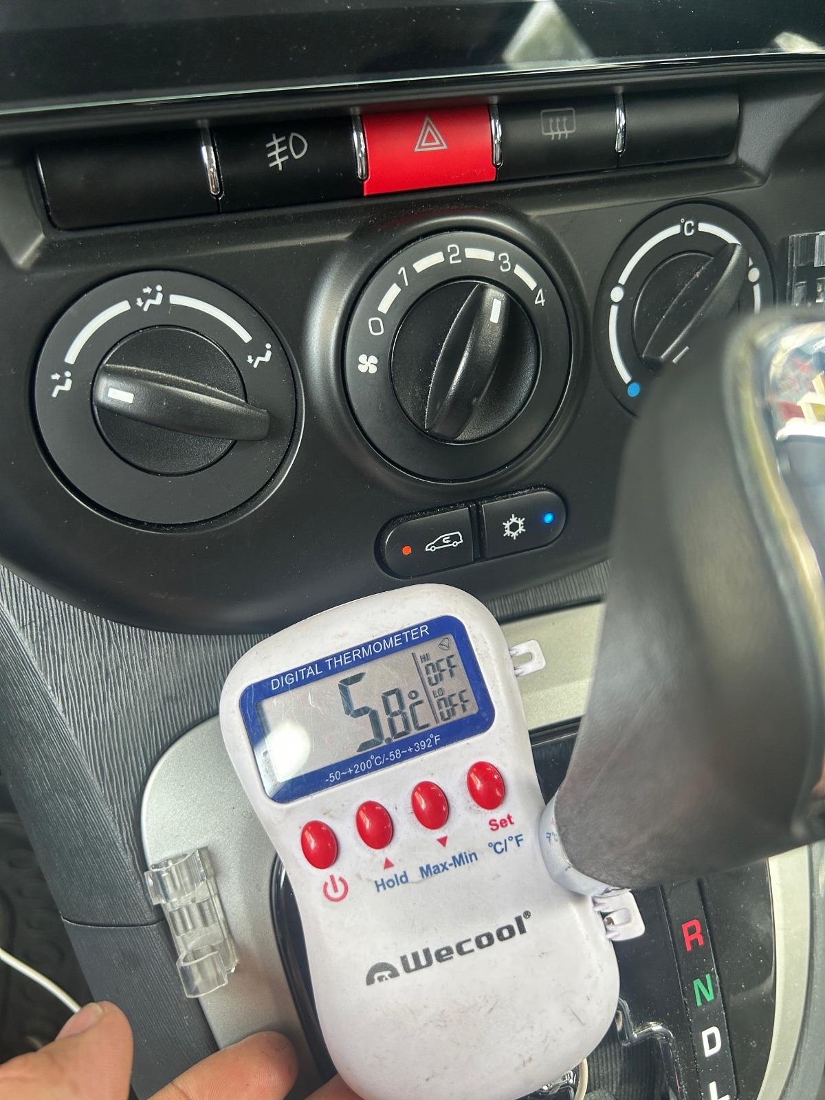 CAR AIR CON SERVICES