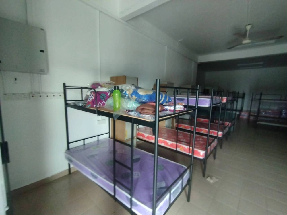 Katil Double Decker Besi Asrama 2 tingkat | Tilam Single Mattress Murah | Pembekal Perabot Asrama Penang Kedah Perak KL