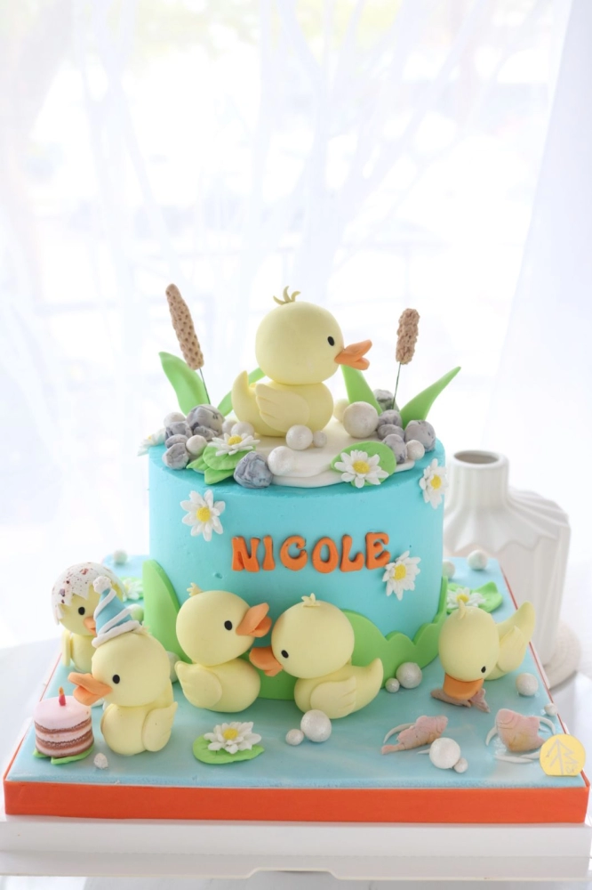 Little Duck Cake