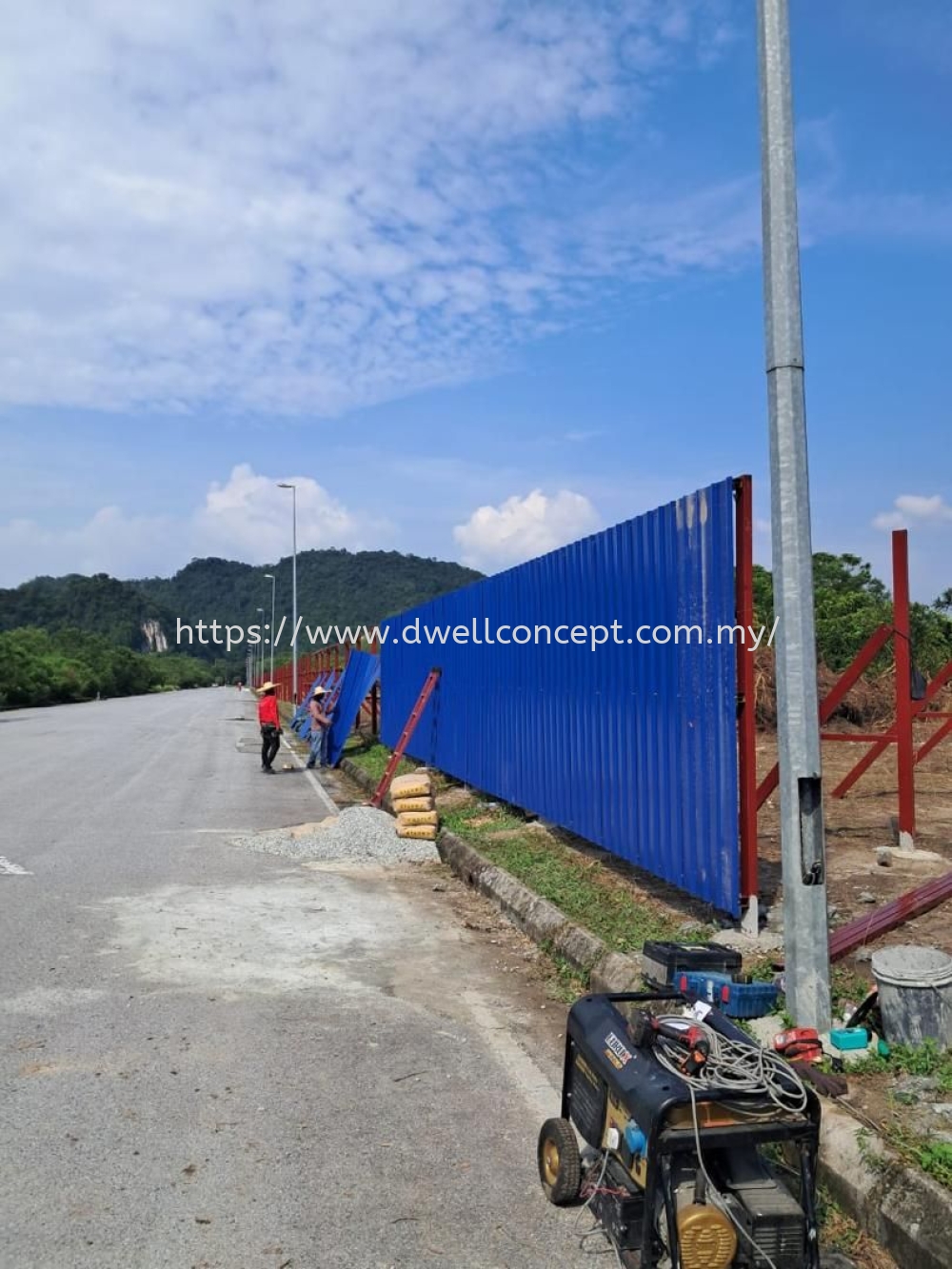 OUTDOOR HOARDING BOARD INSTALLATION SERVICE AT IPOH | PERAK | KUALA LUMPUR | PETALING JAYA (PJ) | DAMANSARA || CYBERJAYA | CHERAS | | KLANG