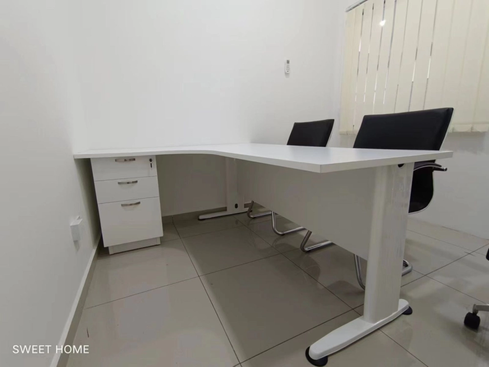 L Shape Manager Table White | Director Office Chair | Office Visitor Chair | Office Furniture Penang | Office Chair Penang | Pembekal Perabot Pejabat | KL | Cheras | Kedah | Kulim | Lunas | Ipoh Taiping