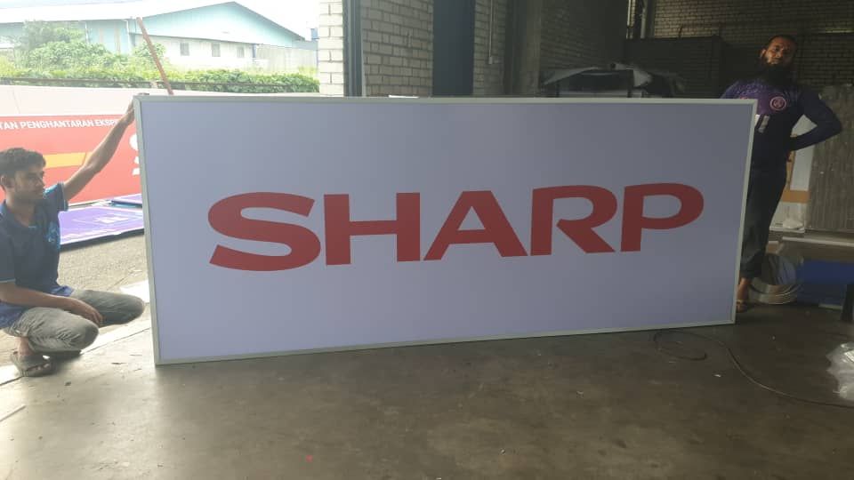 SHARP OUTDOOR LIGHTBOX AT INDERA MAHKOTA PAHANG 