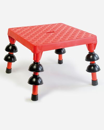 Insulating Stool (OUTDOOR)