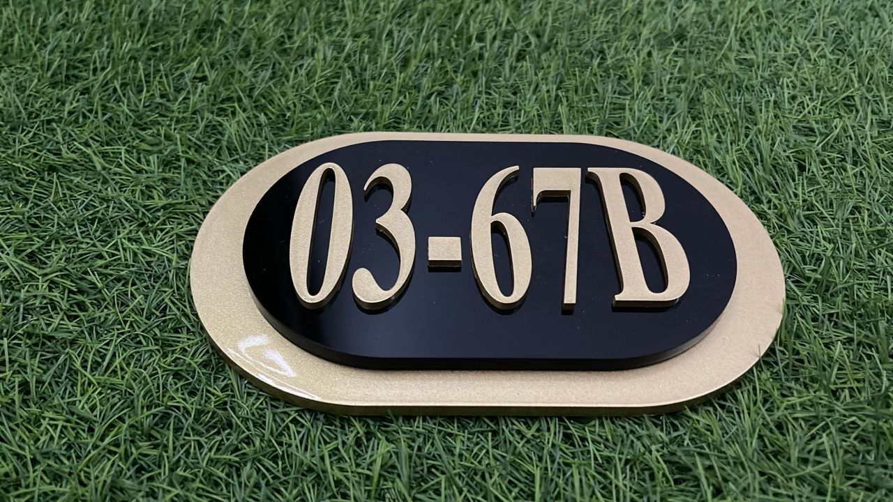 03-67B_ACRYLIC DOOR PLATE