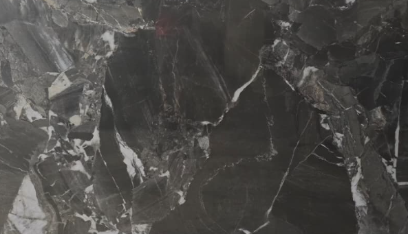 US010 Lucid Black (Polished)