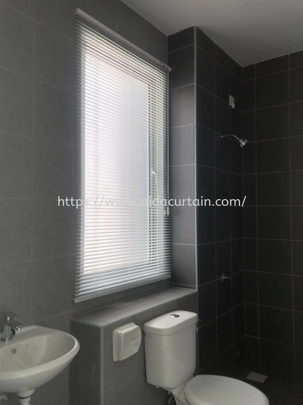 Toilet Timber Venetian Blinds Manufacturer at Nilai | Bangi | Kuala Selangor | Rawang | Kepong | Saujana Permai