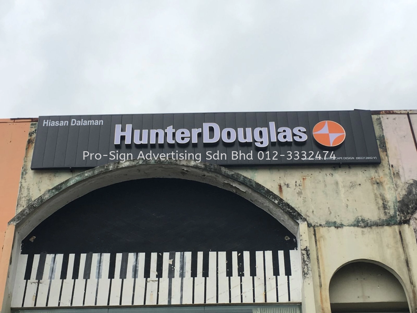 STAINLESS STEEL BOX UP LED FRONT LIT (HUNTER DOUGLAS, SUBANG JAYA, 2019)